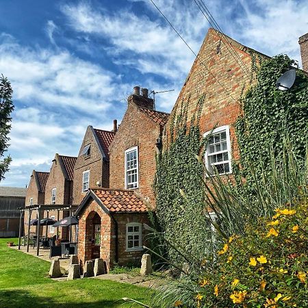 The Leagate Inn Coningsby Extérieur photo