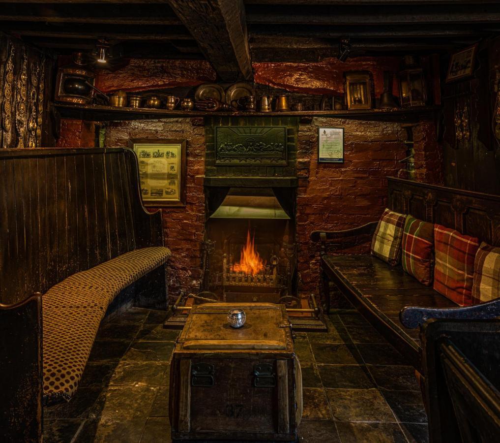 The Leagate Inn Coningsby Extérieur photo